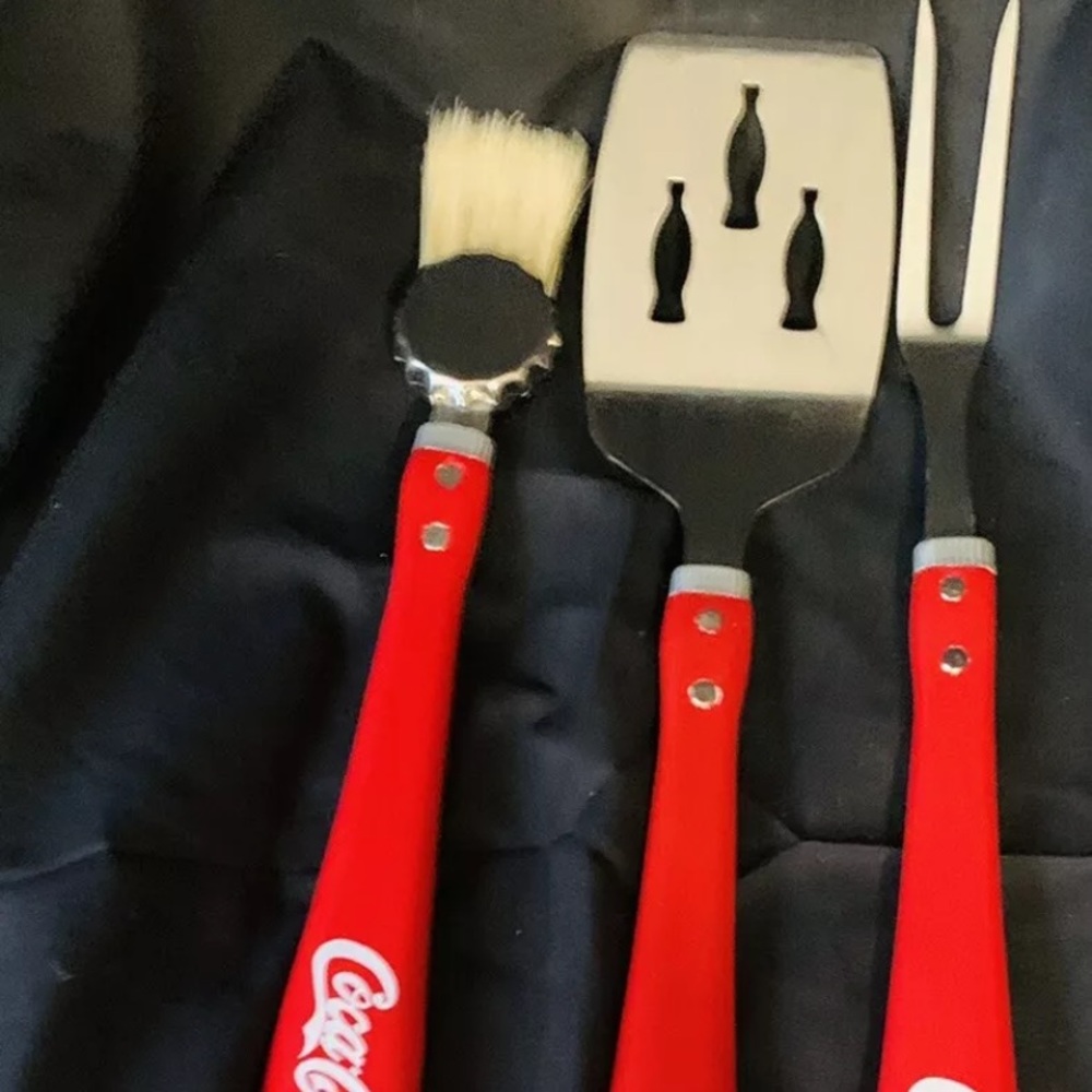 New Coca Cola Barbeque Utensils Set 3 Turner Brush Fork Red Wooden Handles